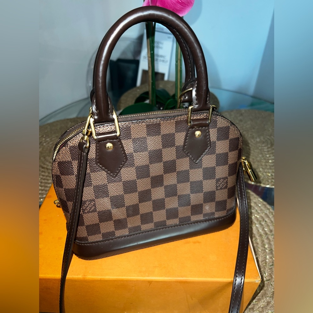 Authentic Louis Vuitton Alma Bb Good Condition